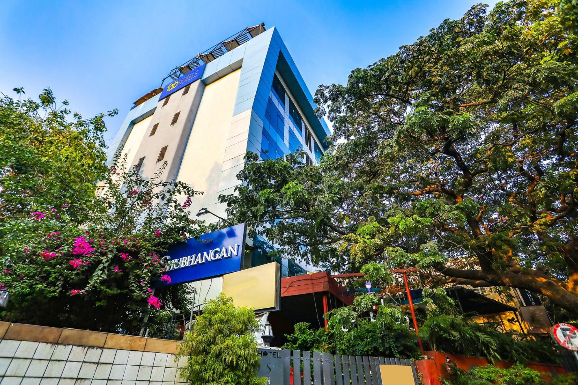 Fabhotel Shubhangan - Nr Bandra — Photos 1