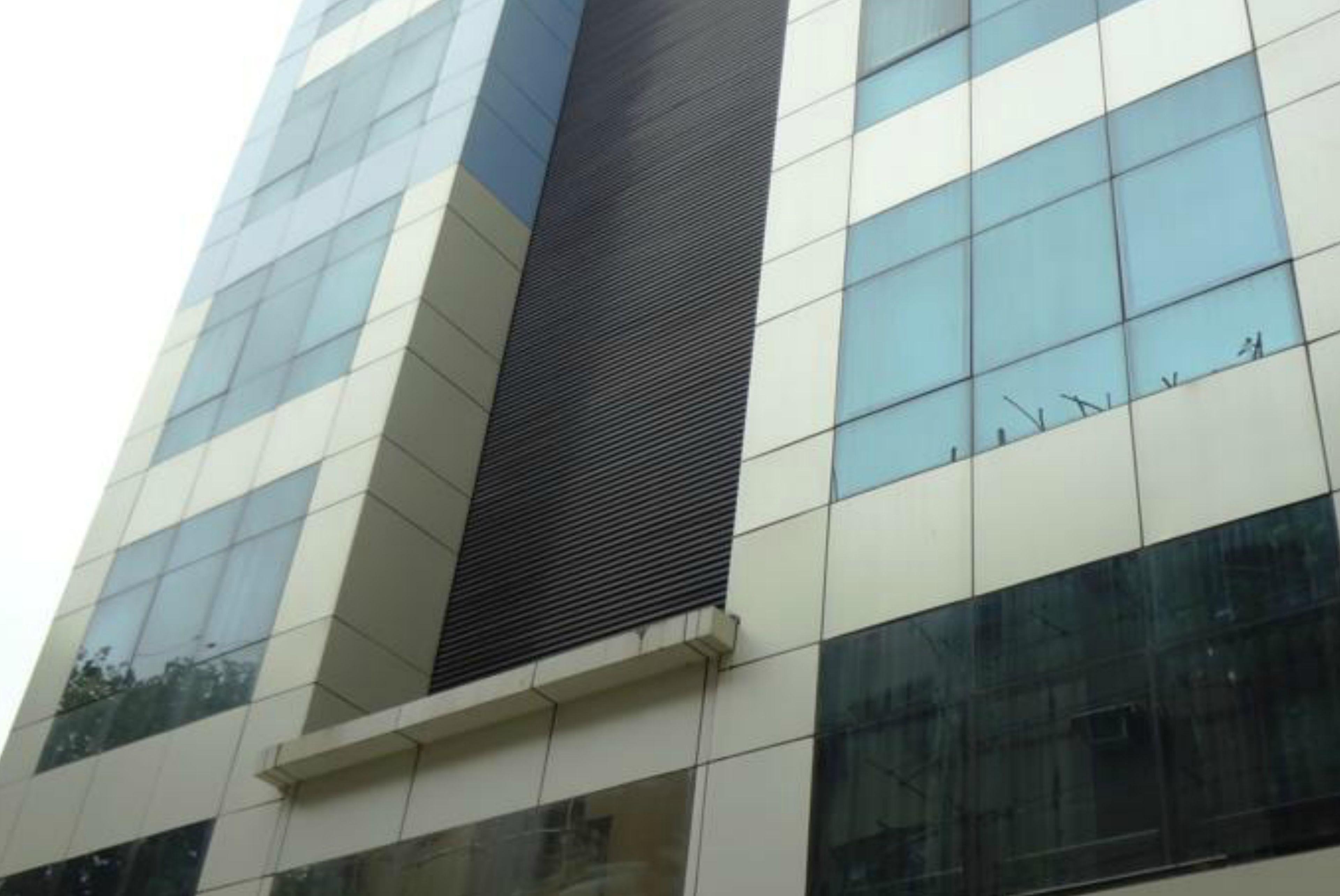 Fabhotel Shubhangan - Nr Bandra — Photos 2